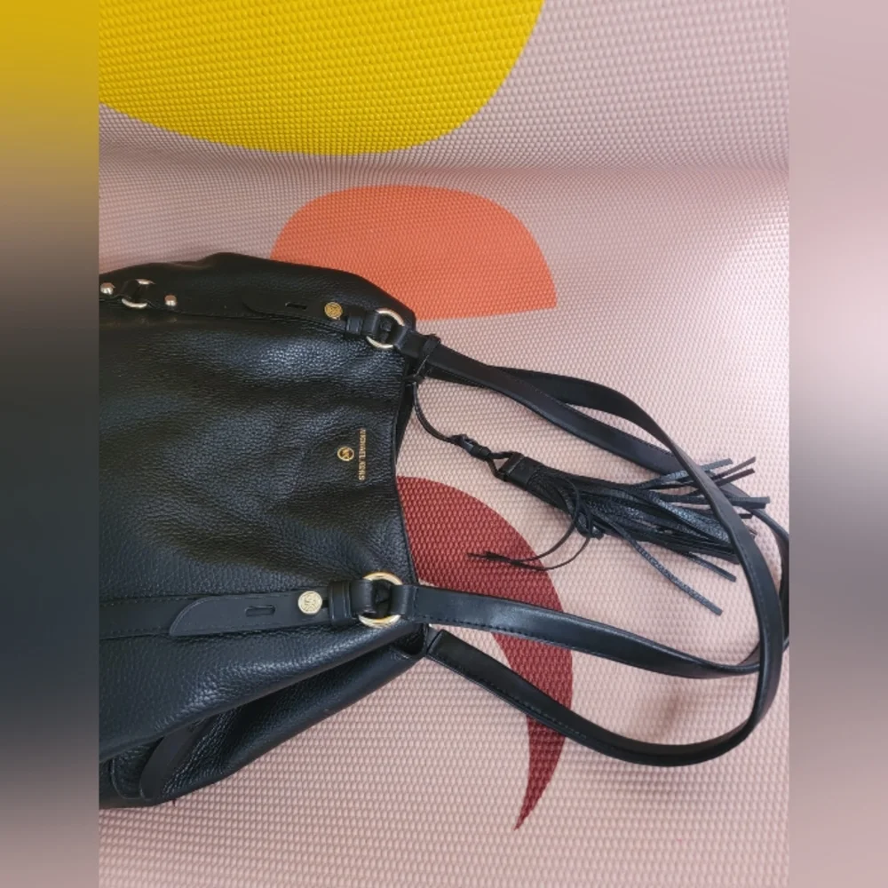 đź‘‘LOWSTART Excellent Used Condition Leather 3 Compartment MK Shouldebag - Picture 10 of 13